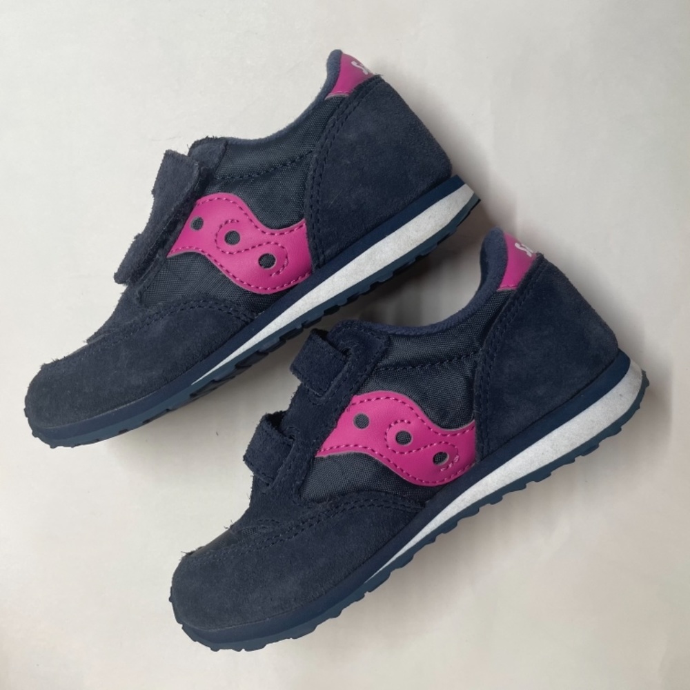 Saucony baby/toddler Jazz Hook & Loop sneaker shoe